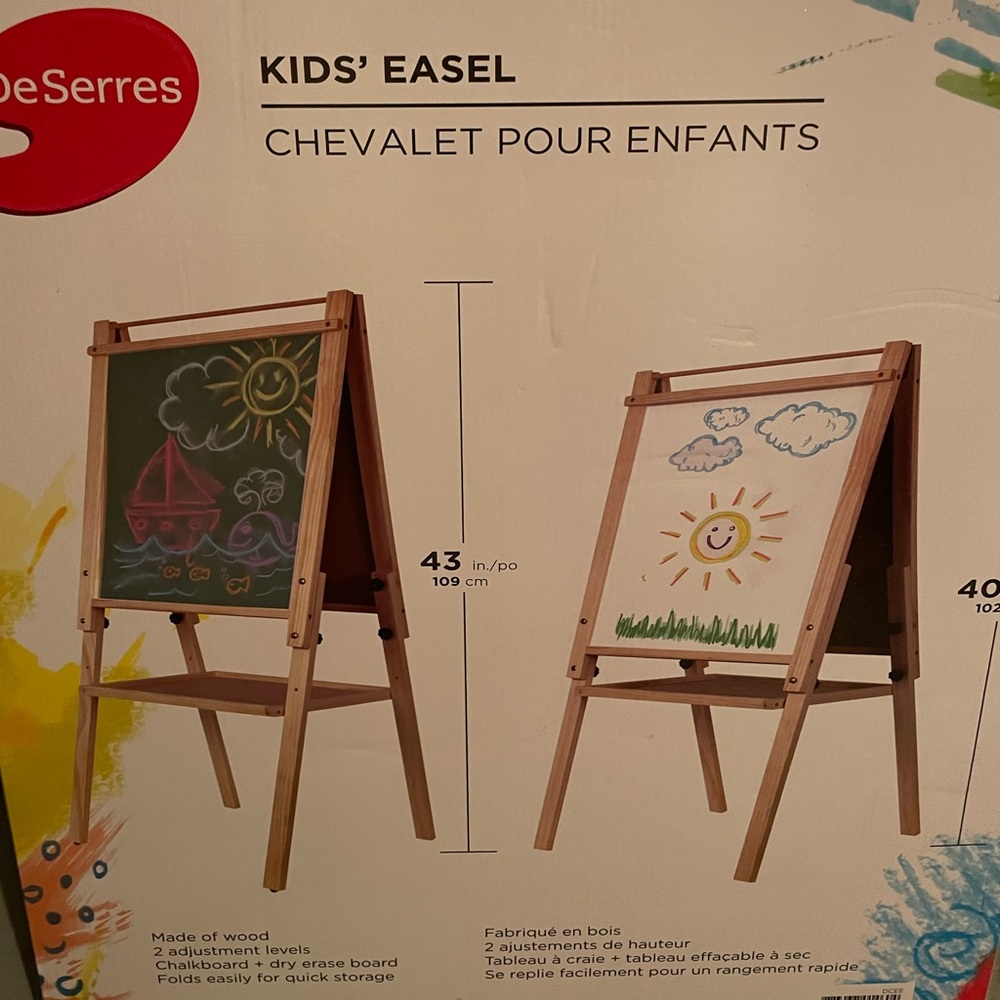 De Serres Kid's Easel Chalkboard and dry erase board
